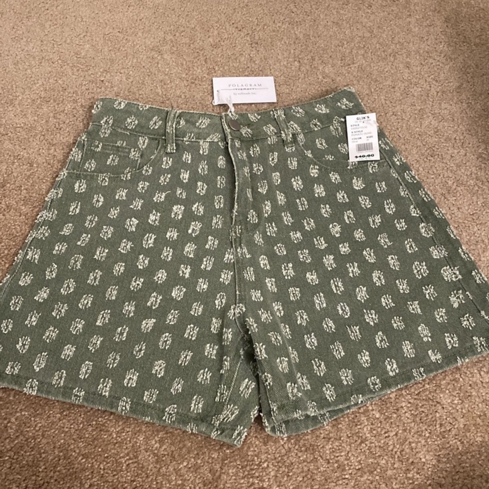 Women’s shorts brand new